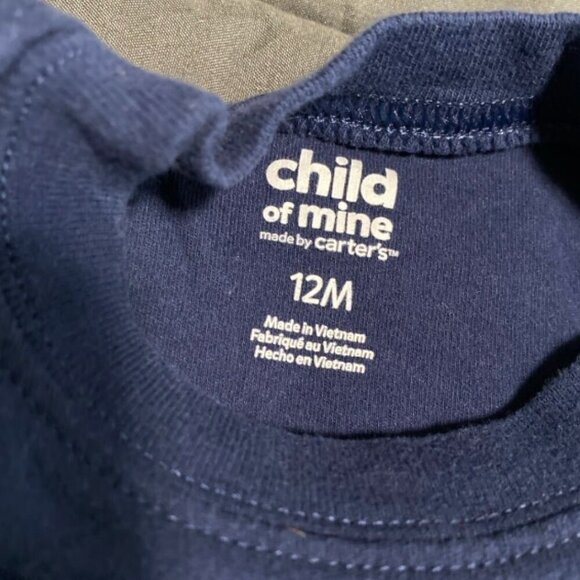 Free Hugs Baby Outfit - Picture 5 of 7